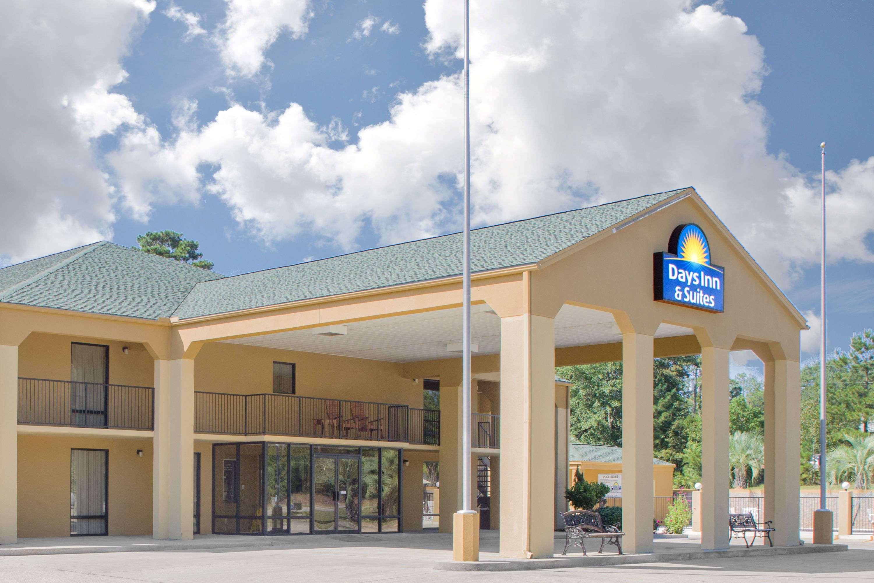 Days Inn By Wyndham אנדלוסיה מראה חיצוני תמונה